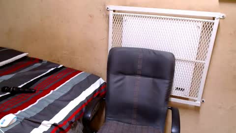 maturenesh online show from March 30, 6:47 am