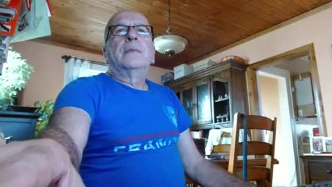 Maurice online show from August 2, 12:03 pm