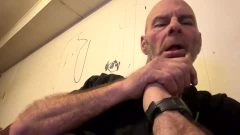 Snapshot of maverick7000 chatting on January 28, 1:08 am maverick7000 online show from January 28, 1:08 am