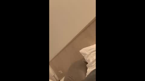 Snapshot of max01041 chatting on March 3, 8:59 pm max01041 online show from March 3, 8:59 pm