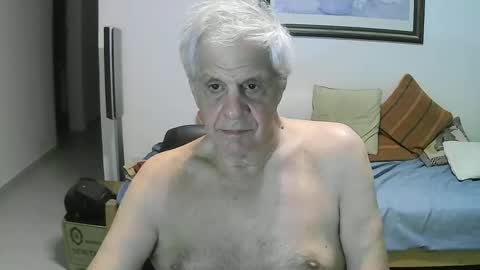 max_2017 online show from December 13, 3:38 am