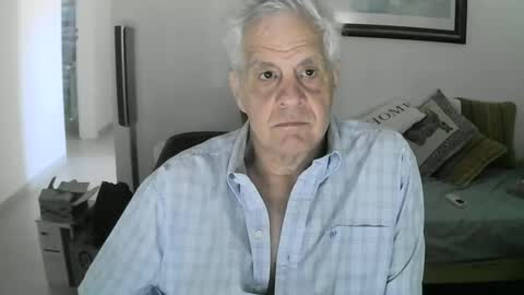 max_2017 online show from January 1, 9:31 pm