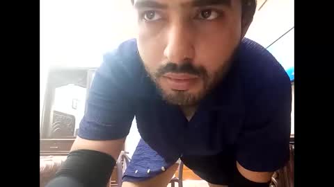 max_crushal online show from May 15, 10:00 am