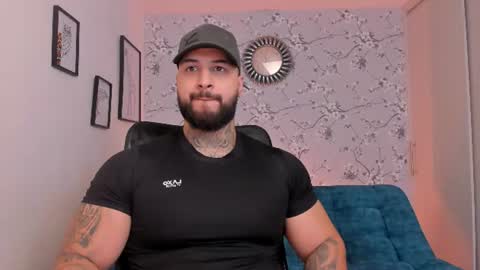 Snapshot of max_dic1 chatting on July 5, 5:36 am max D. online show from July 5, 5:36 am