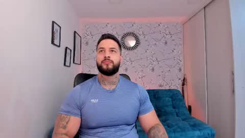 Snapshot of max_dic1 chatting on July 5, 11:12 pm max D. online show from July 5, 11:12 pm