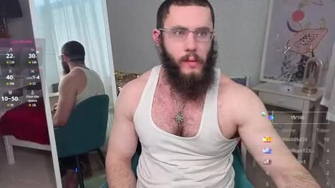 Snapshot of max_foks chatting on March 14, 1:27 pm Max online show from March 14, 1:27 pm
