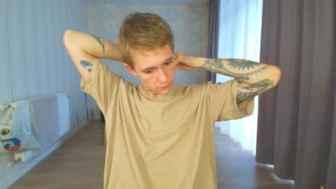 Max Gen with tats 24years  And Ethan without tats 20 years online show from December 8, 6:11 am