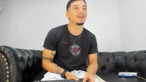 max_jowel online show from January 16, 3:10 am