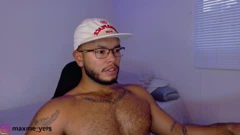 max_meyer online show from October 6, 10:07 pm