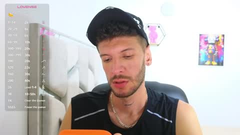 Snapshot of max_tayloor chatting on March 13, 7:42 pm Max Taylor online show from March 13, 7:42 pm