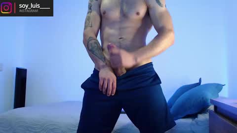 max_xl_ online show from October 5, 2:26 pm