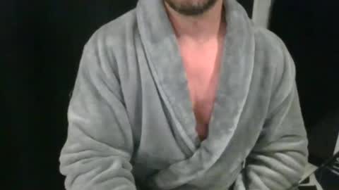 maxaktpas online show from February 21, 8:21 pm