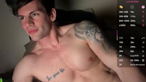 Snapshot of maxandtam chatting on January 16, 9:08 pm Max online show from January 16, 9:08 pm