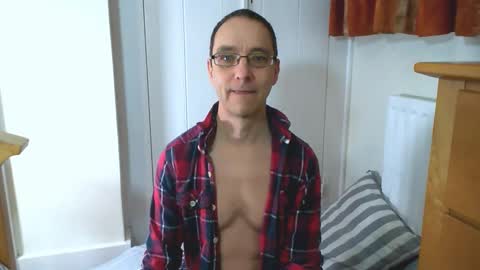 Max Davies online show from February 27, 11:21 am