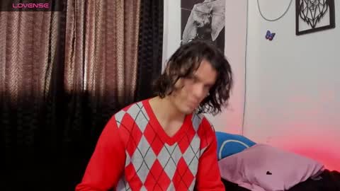 Alex online show from December 6, 7:12 pm