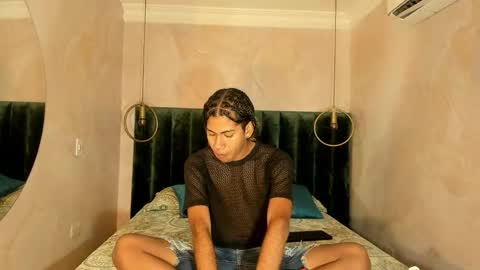 maxim online show from November 25, 3:06 am