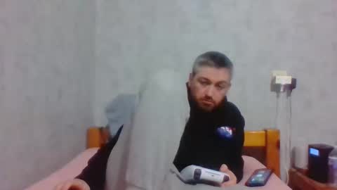 Snapshot of maximefrxx chatting on December 20, 10:11 pm Maxime online show from December 20, 10:11 pm