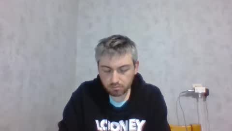 Snapshot of maximefrxx chatting on January 22, 7:03 pm Maxime online show from January 22, 7:03 pm