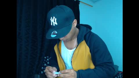 Maximo Aron Vega online show from December 14, 10:34 am