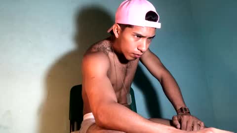 Maximo Aron Vega online show from January 30, 6:35 am