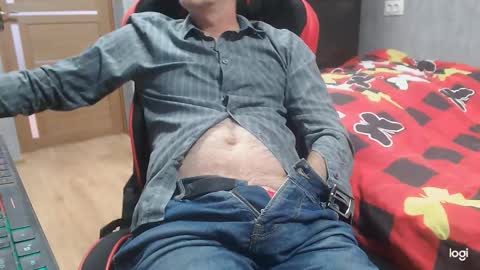 maximus3334 online show from October 23, 10:36 am