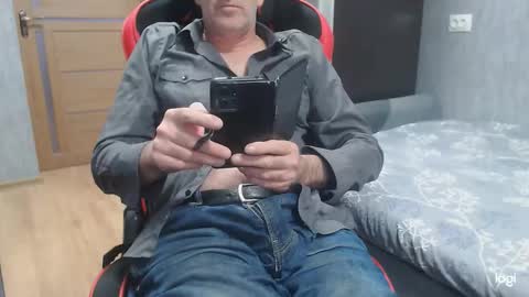 maximus3334 online show from November 3, 1:12 pm