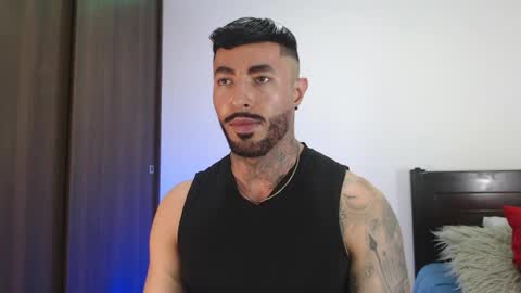 Snapshot of maximus_golden chatting on April 25, 4:04 am Independent Model online show from April 25, 4:04 am