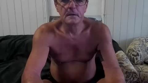 Max online show from January 5, 11:12 pm