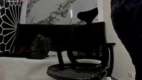 Snapshot of maximusclark1_ chatting on June 24, 12:48 pm Maximus online show from June 24, 12:48 pm