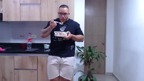 maximus online show from January 11, 12:26 am