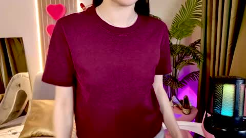 MaxinCarroll online show from June 1, 9:44 am