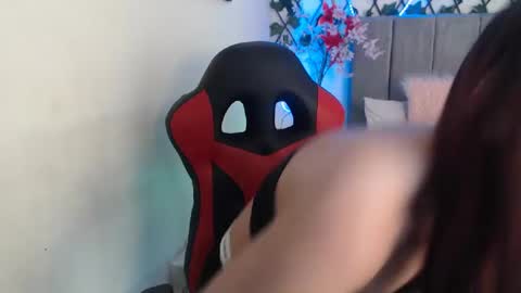 maxinesex_ online show from October 6, 1:19 pm