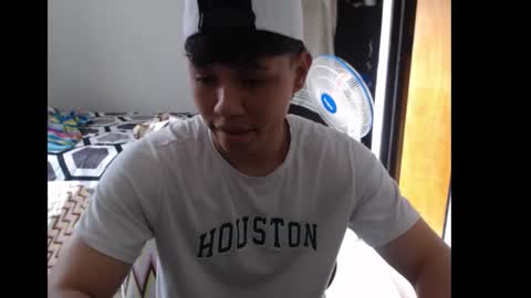 Snapshot of maxiolly108534 chatting on October 28, 12:19 pm maxiolly108534 online show from October 28, 12:19 pm