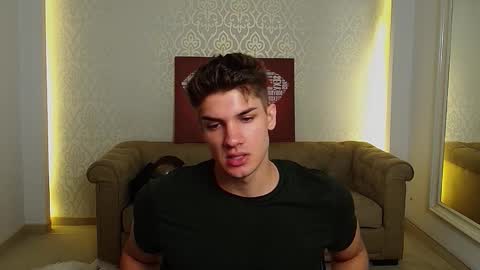 MaxKaiden online show from September 13, 4:45 am