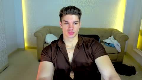 MaxKaiden online show from May 31, 5:15 am
