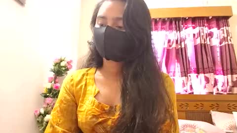 Snapshot of maxladycox chatting on November 19, 4:23 am Dorea online show from November 19, 4:23 am