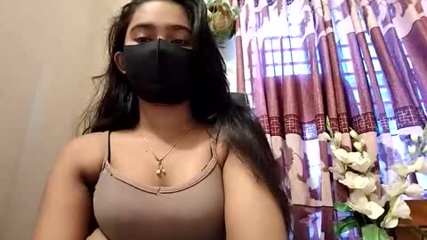 Snapshot of maxladycox chatting on November 24, 4:45 am Dorea online show from November 24, 4:45 am