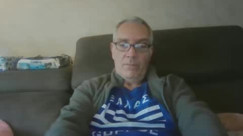 Snapshot of maxou569 chatting on November 10, 7:07 am maxou569 online show from November 10, 7:07 am