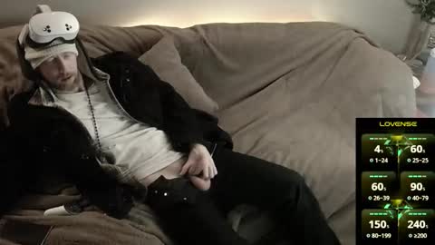 MaxRouger online show from December 15, 9:19 pm