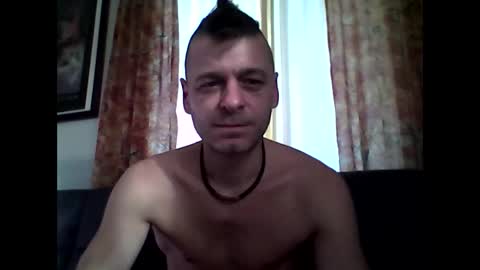Snapshot of maxthewolf chatting on October 24, 8:05 pm MaxTheWolf online show from October 24, 8:05 pm