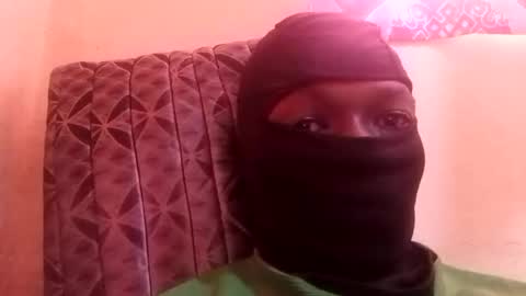 maxwells_450 online show from March 31, 8:48 am