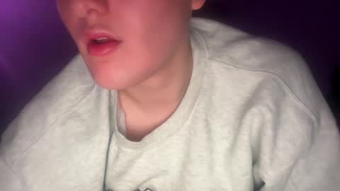 Snapshot of maxx276828 chatting on November 10, 3:22 pm maxx276828 online show from November 10, 3:22 pm