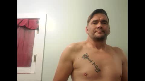 Snapshot of maxx916 chatting on September 22, 8:00 pm Max online show from September 22, 8:00 pm