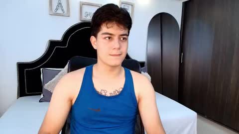 Snapshot of maxxicruz chatting on September 19, 12:56 am Maxxi online show from September 19, 12:56 am
