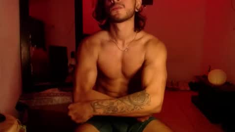 Snapshot of maxximus_10 chatting on January 23, 8:36 am maxximus_10 online show from January 23, 8:36 am