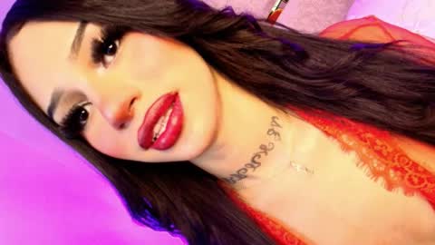 Valentina online show from April 11, 7:45 am