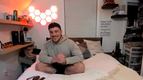 Snapshot of maxxxmagnum chatting on January 18, 2:15 am MaxxxMagnum online show from January 18, 2:15 am