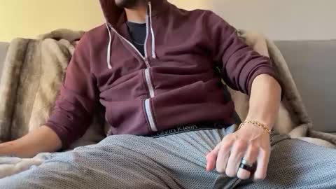 Snapshot of maxxxurbate chatting on December 20, 9:00 am MaxXxurbate online show from December 20, 9:00 am