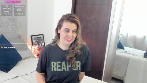 Snapshot of maxzy_star chatting on February 14, 2:14 pm Victoria online show from February 14, 2:14 pm