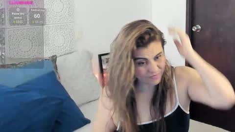 Snapshot of maxzy_star chatting on February 28, 5:36 pm Victoria online show from February 28, 5:36 pm